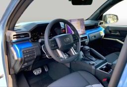 Toyota Tacoma 2WD TRD Sport Double Cab 5' Bed AT (Natl) 2026