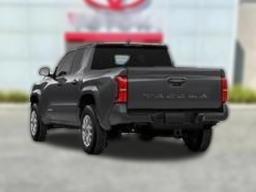 Toyota Tacoma 2WD SR5 Double Cab 5' Bed AT (Natl) 2026
