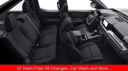 Toyota Tacoma 2WD SR5 Double Cab 5' Bed AT (Natl) 2026