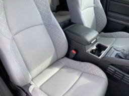 Toyota Tacoma 2WD SR5 Double Cab 5' Bed AT (Natl) 2026
