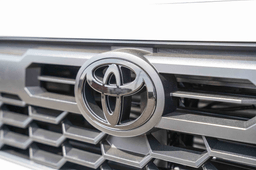 Toyota Tacoma 2WD TRD Sport Double Cab 5' Bed AT (Natl) 2026