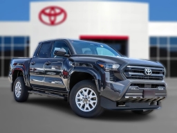 Toyota Tacoma 2WD SR5 Double Cab 5' Bed AT (SE) 2026