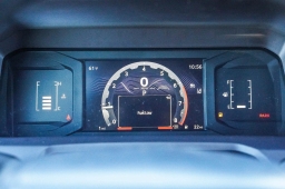 Toyota Tacoma 2WD SR5 Double Cab 5' Bed AT (SE) 2026