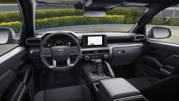 Toyota Tacoma 2WD SR5 Double Cab 5' Bed AT (Natl) 2026