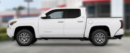 Toyota Tacoma 2WD SR5 Double Cab 6' Bed AT (Natl) 2026