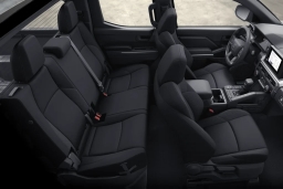 Toyota Tacoma 2WD SR5 Double Cab 6' Bed AT (Natl) 2026