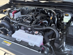 Toyota Tacoma 2WD SR5 Double Cab 6' Bed AT (Natl) 2026