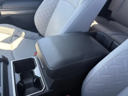 Toyota Tacoma 2WD SR5 Double Cab 6' Bed AT (Natl) 2026
