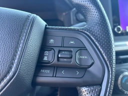 Toyota Tacoma 2WD SR5 Double Cab 6' Bed AT (Natl) 2026