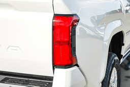 Toyota Tacoma 2WD SR5 Double Cab 5' Bed AT (Natl) 2026