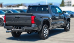 Toyota Tacoma 2WD SR5 Double Cab 6' Bed AT (Natl) 2026