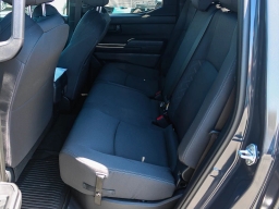 Toyota Tacoma 2WD SR5 Double Cab 6' Bed AT (Natl) 2026