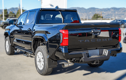 Toyota Tacoma 2WD SR5 Double Cab 5' Bed AT (Natl) 2026