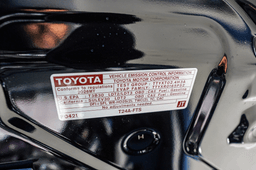 Toyota Tacoma 2WD SR5 Double Cab 5' Bed AT (Natl) 2026