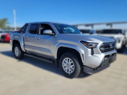 Toyota Tacoma 2WD SR5 Double Cab 6' Bed AT (Natl) 2026