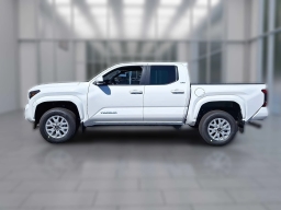 Toyota Tacoma 2WD SR5 Double Cab 6' Bed AT (Natl) 2026