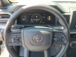 Toyota Tacoma 2WD SR5 Double Cab 6' Bed AT (Natl) 2026