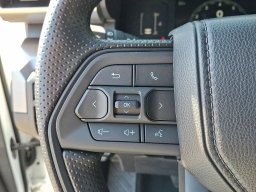 Toyota Tacoma 2WD SR5 Double Cab 6' Bed AT (Natl) 2026