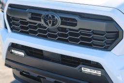 Toyota Tacoma 2WD TRD Sport Double Cab 5' Bed AT (Natl) 2026