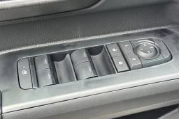 Toyota Tacoma 2WD SR5 Double Cab 6' Bed AT (Natl) 2026