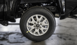 Toyota Tacoma 2WD SR5 Double Cab 5' Bed AT (Natl) 2026