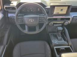 Toyota Tacoma 2WD SR5 Double Cab 6' Bed AT (Natl) 2026