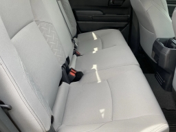 Toyota Tacoma 2WD SR5 Double Cab 5' Bed AT (Natl) 2026