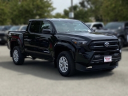 Toyota Tacoma 2WD SR5 Double Cab 5' Bed AT (Natl) 2026