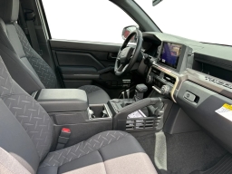 Toyota Tacoma 2WD SR5 Double Cab 6' Bed AT (Natl) 2026