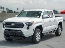 Toyota Tacoma 2WD SR5 Double Cab 5' Bed AT (Natl) 2026