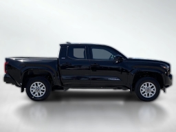 Toyota Tacoma 2WD SR5 Double Cab 5' Bed AT (Natl) 2026