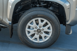 Toyota Tacoma 2WD SR5 Double Cab 5' Bed AT (Natl) 2026