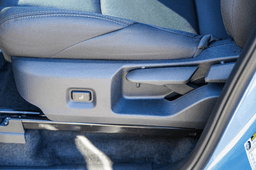 Toyota Tacoma 2WD SR5 Double Cab 5' Bed AT (Natl) 2026