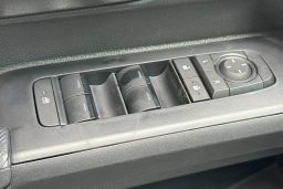 Toyota Tacoma 2WD SR5 Double Cab 6' Bed AT (Natl) 2026