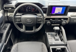 Toyota Tacoma 2WD SR5 Double Cab 6' Bed AT (Natl) 2026