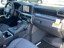 Toyota Tacoma 2WD SR5 Double Cab 6' Bed AT (Natl) 2026