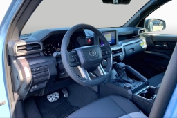 Toyota Tacoma 2WD TRD Sport Double Cab 5' Bed AT (Natl) 2026