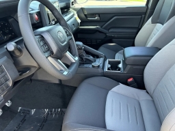 Toyota Tacoma 2WD TRD Sport Double Cab 6' Bed AT (Natl) 2026