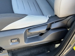 Toyota Tacoma 2WD TRD Sport Double Cab 6' Bed AT (Natl) 2026