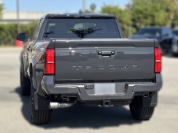 Toyota Tacoma 2WD TRD Sport Double Cab 6' Bed AT (Natl) 2026