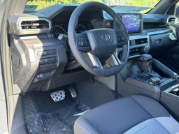 Toyota Tacoma 4WD TRD Sport Double Cab 5' Bed AT (Natl) 2026