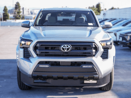 Toyota Tacoma 4WD SR5 Double Cab 5' Bed AT (Natl) 2026