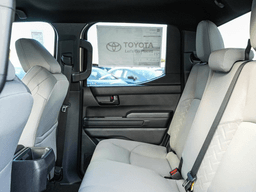 Toyota Tacoma 4WD SR5 Double Cab 5' Bed AT (Natl) 2026
