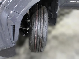 Toyota Tacoma 4WD SR5 Double Cab 6' Bed AT (Natl) 2026