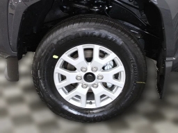 Toyota Tacoma 4WD SR5 Double Cab 6' Bed AT (Natl) 2026