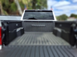 Toyota Tacoma 4WD SR5 Double Cab 5' Bed AT (Natl) 2026