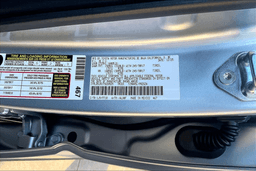 Toyota Tacoma 4WD SR5 Double Cab 5' Bed AT (Natl) 2026