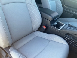 Toyota Tacoma 4WD SR5 Double Cab 5' Bed AT (Natl) 2026