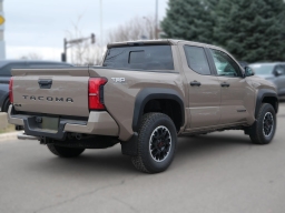 Toyota Tacoma 4WD TRD Off Road Double Cab 6' Bed AT (Natl) 2026