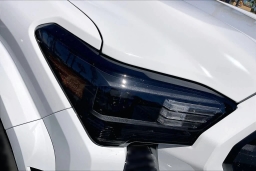 Toyota Tacoma 4WD SR5 Double Cab 6' Bed AT (Natl) 2026